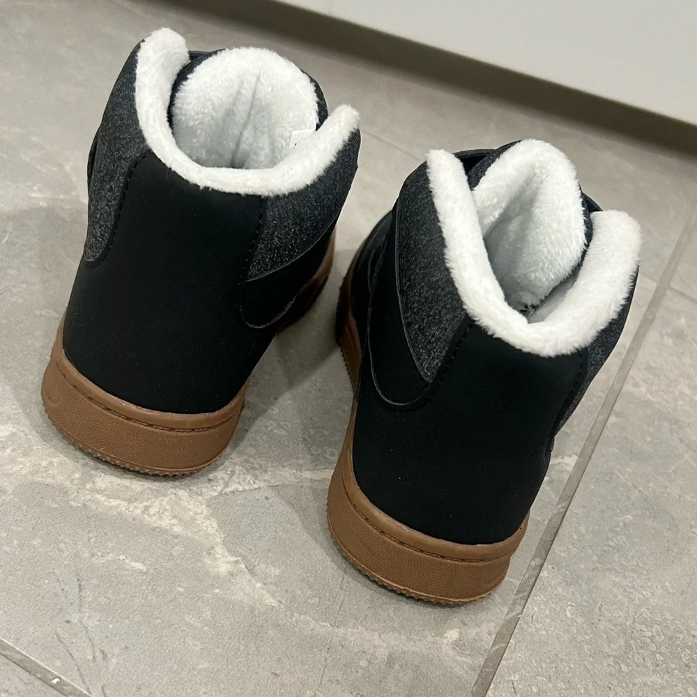 NEW BMCiTYBM Toddler Boys Cold Weather/Snow Boots (NO BOX)